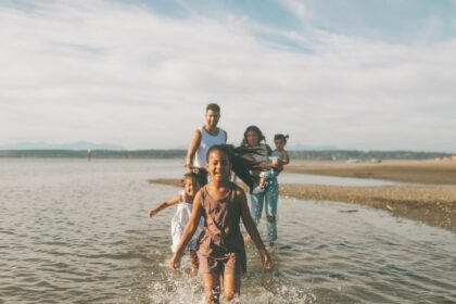 10 conseils pour passer de bonnes vacances avec de jeunes enfants
